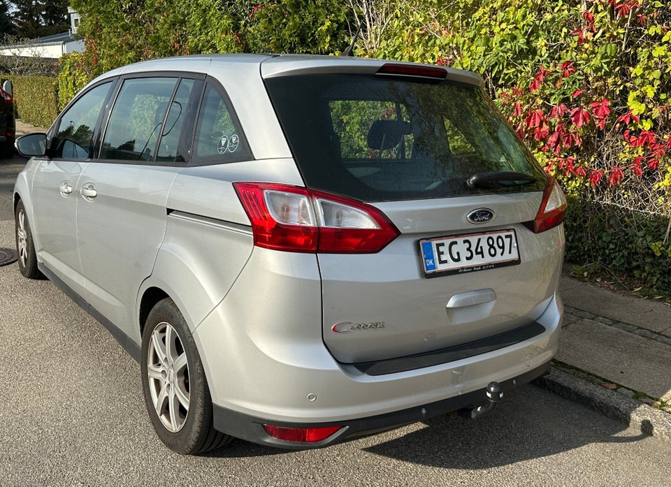 Ford Grand C-MAX 1,6 SCTi 150 Titanium 5d