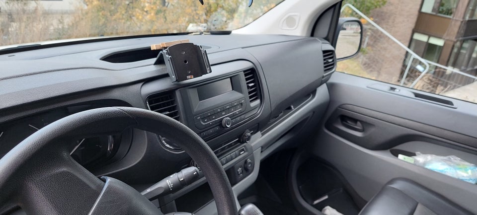 Toyota ProAce 2,0 D 120 Medium Comfort 5d