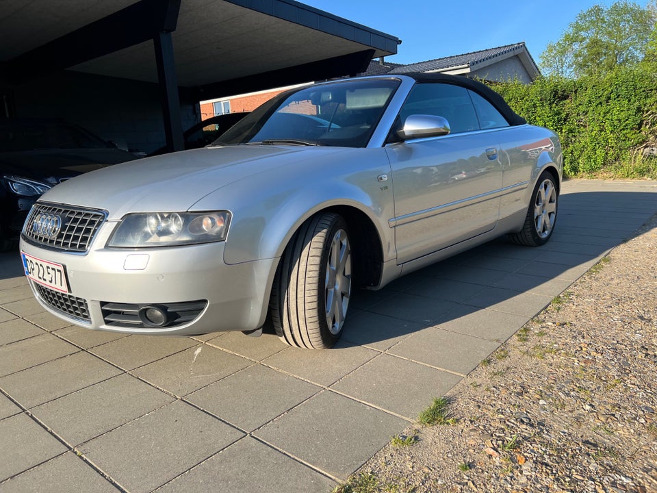 Audi S4 4,2 V8 quattro Tiptr. Cabriolet 2d