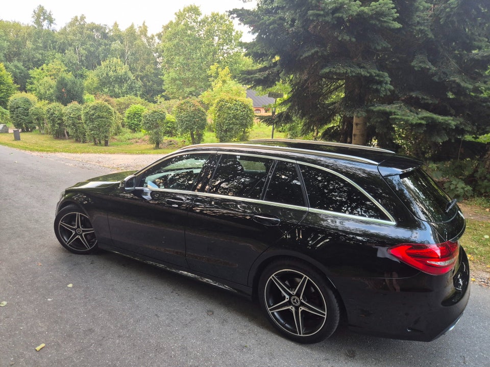 Mercedes C220 d 2,2 AMG Line stc. aut. 5d