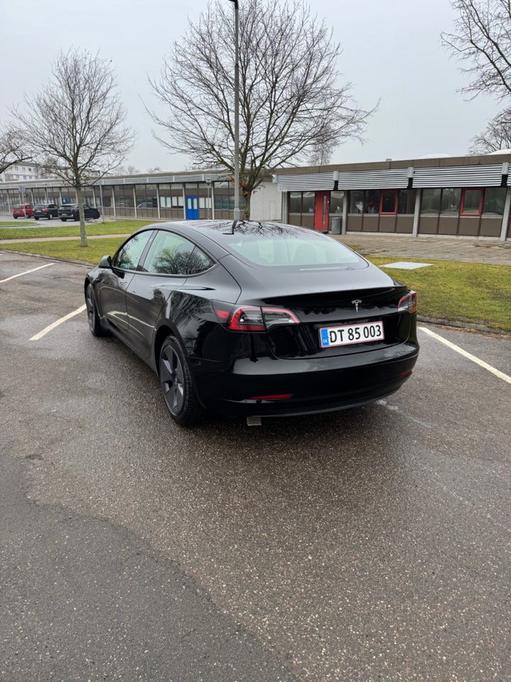 Tesla Model 3 RWD 4d