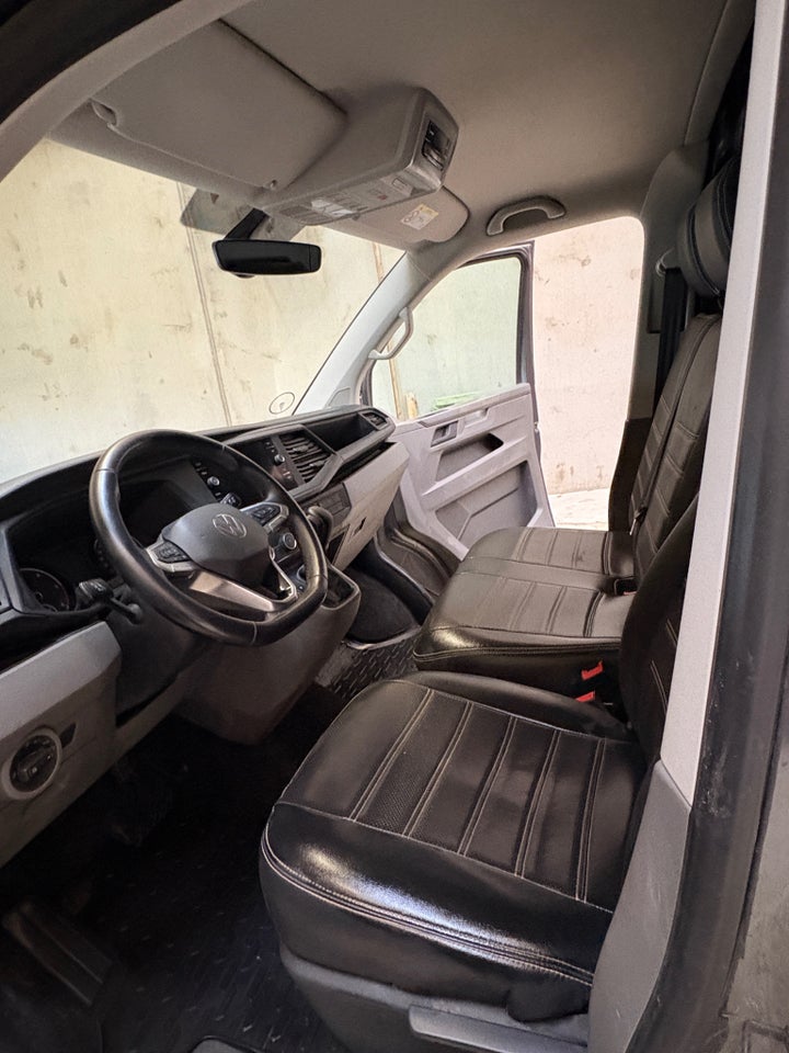 VW Transporter 2,0 TDi 150 Kassevogn DSG lang