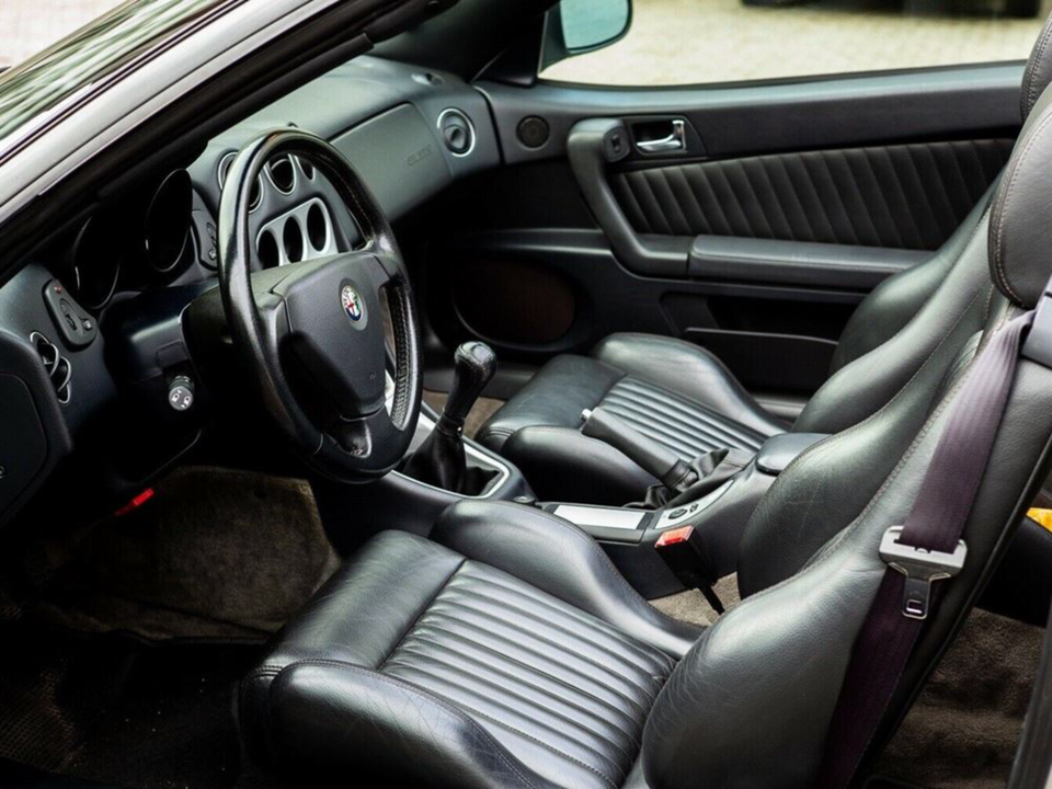 Alfa Romeo Spider 2,0 TS 16V 2d
