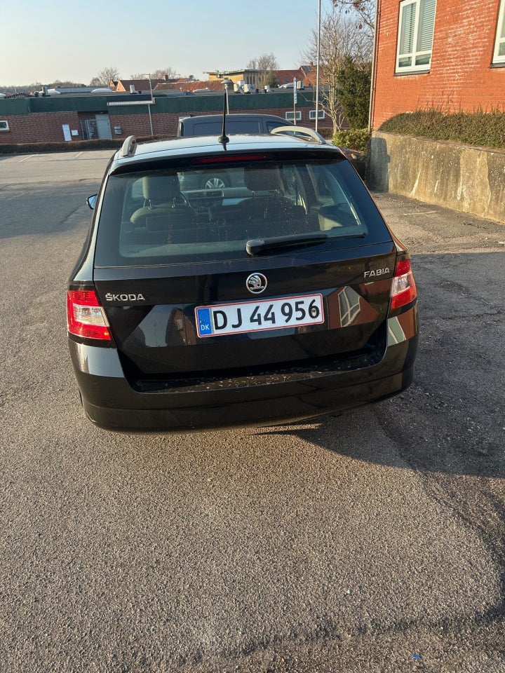 Skoda Fabia 1,2 TSi 90 Ambition Combi 5d