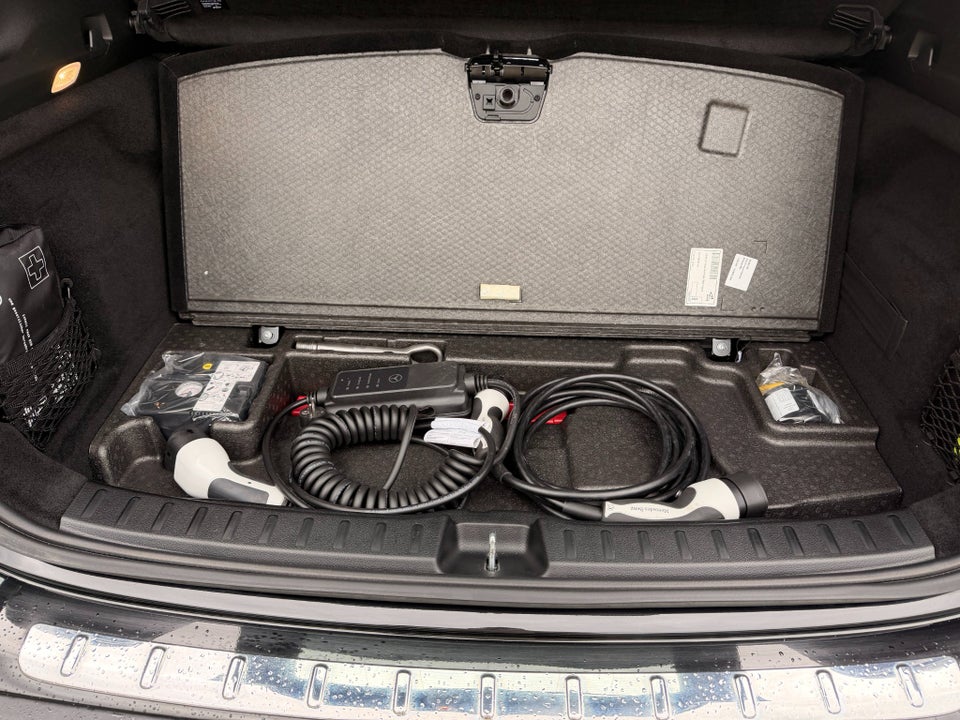 Mercedes EQA250 Progressive 5d