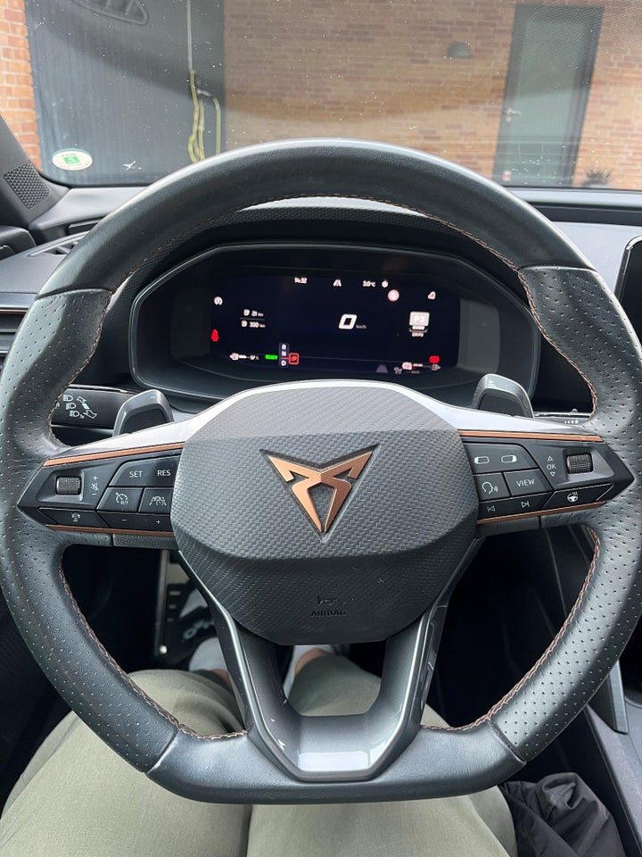 Cupra Leon 1,4 eHybrid DSG 5d