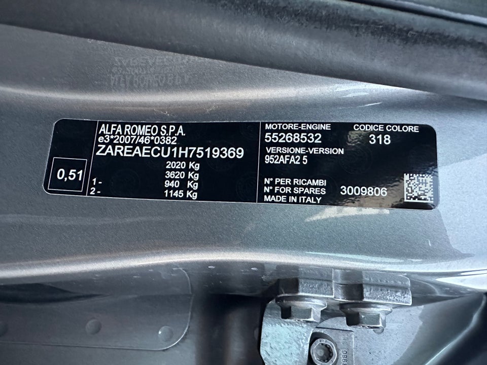 Alfa Romeo Giulia 2,2 JTD 180 Super aut. 4d