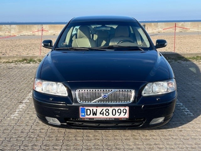 Volvo V70 2,4 140 Classic 5d