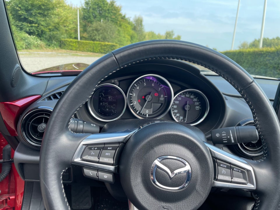 Mazda MX-5 1,5 SkyActiv-G 132 Roadster 2d