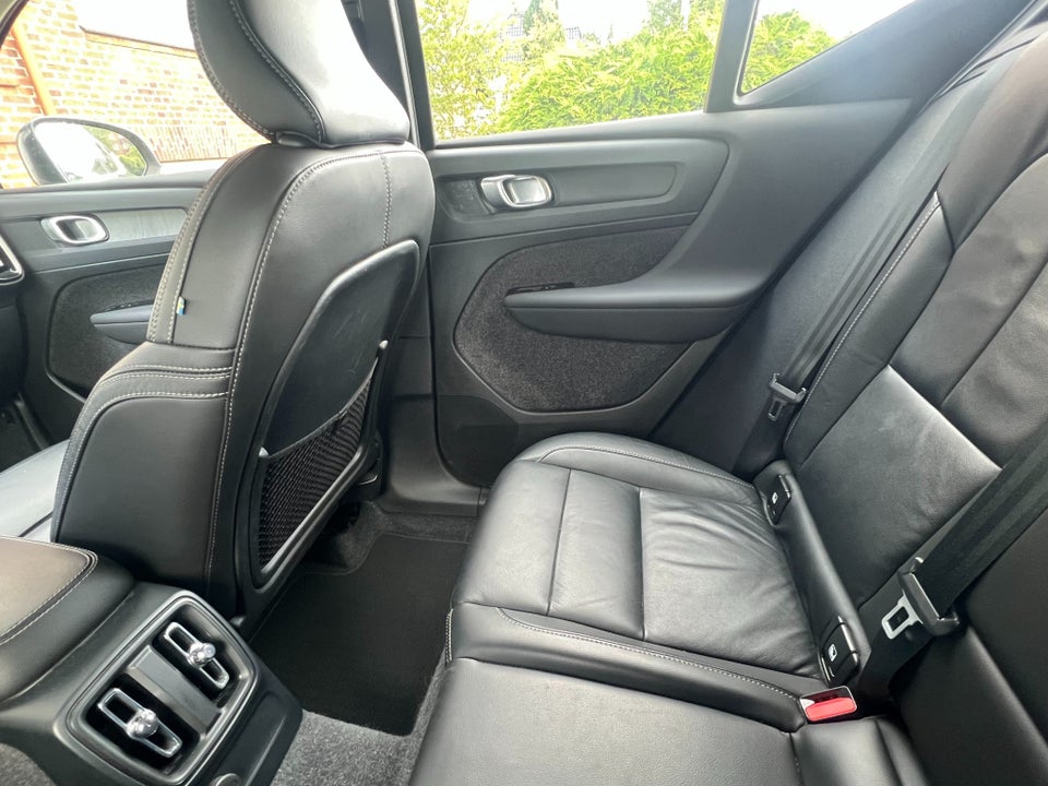 Volvo XC40 1,5 T5 ReCharge Inscription aut. 5d