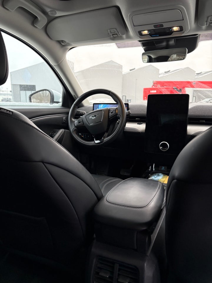 Ford Mustang Mach-E 88 Premium Extended Range 5d