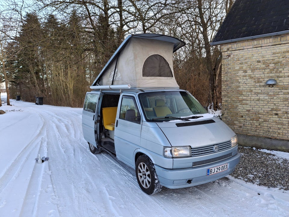 VW Transporter 2,5  4d