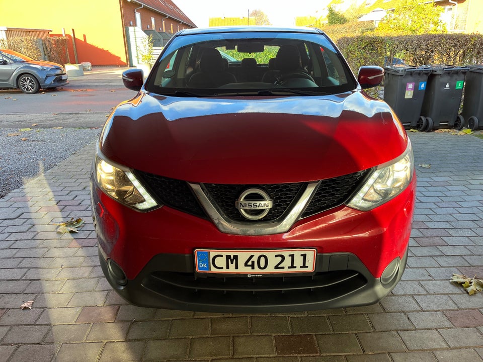 Nissan Qashqai 1,2 Dig-T 115 Visia 5d