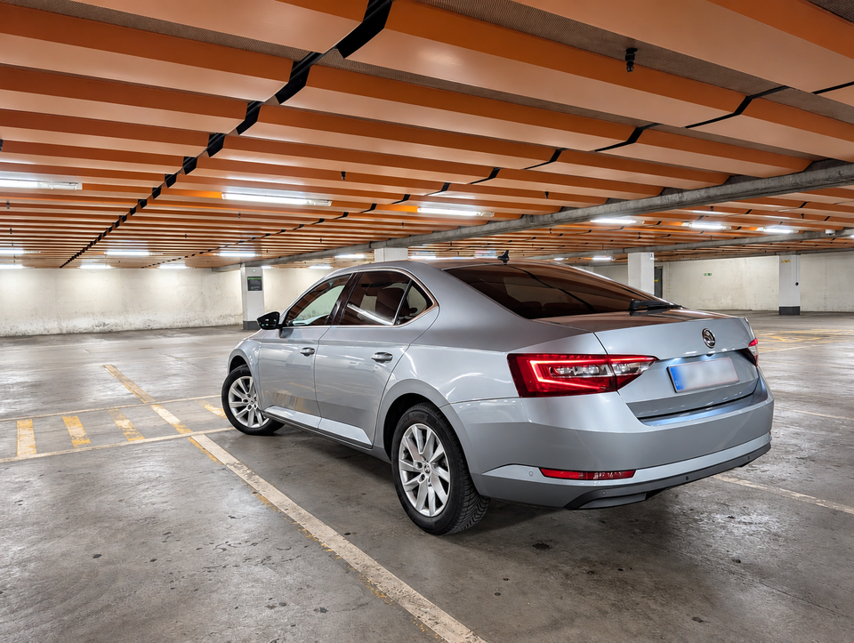 Skoda Superb 1,5 TSi 150 Active DSG 5d