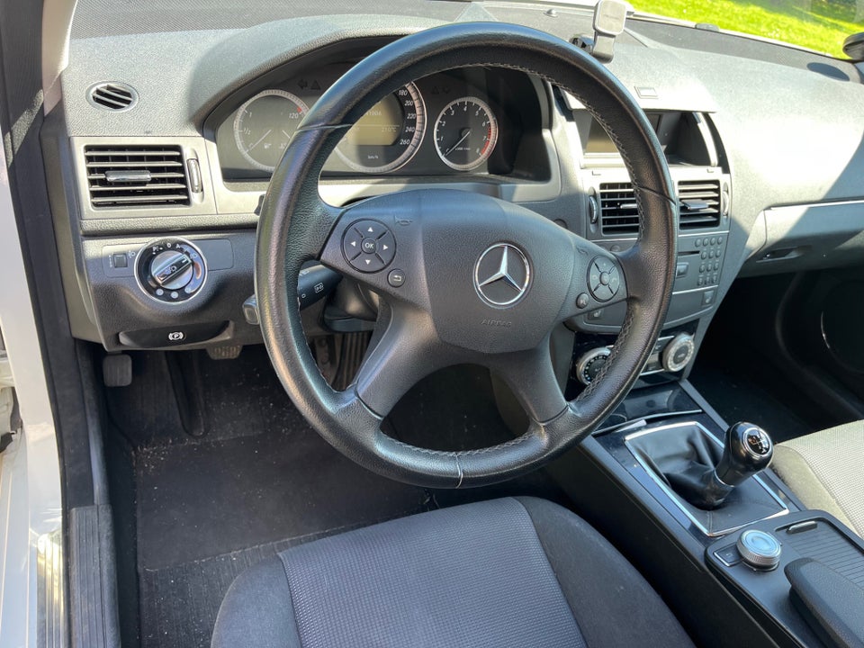Mercedes C200 1,8 Kompressor Classic 4d