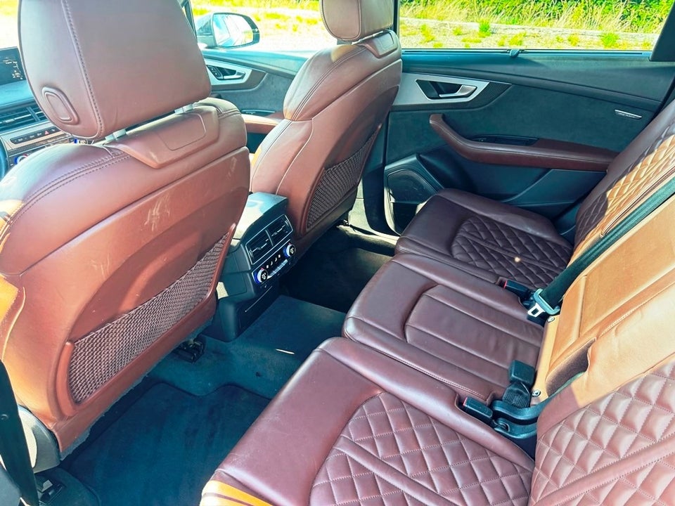 Audi SQ7 4,0 TDi quattro Tiptr. 7prs 5d