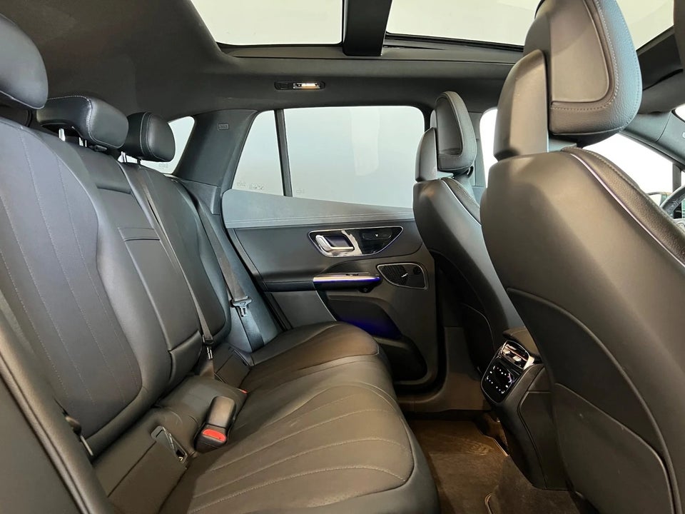 Mercedes EQE300 SUV Avantgarde 5d