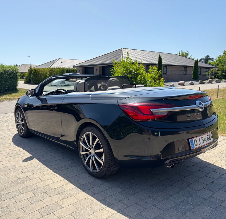 Opel Cascada 1,6 T 170 Cosmo aut. 2d