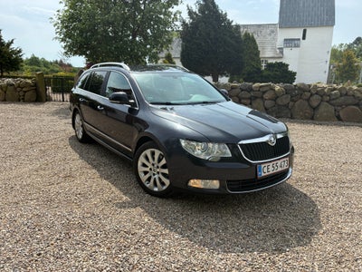 Skoda Superb 1,6 TDi 105 Elegance Combi GreenLine 5d