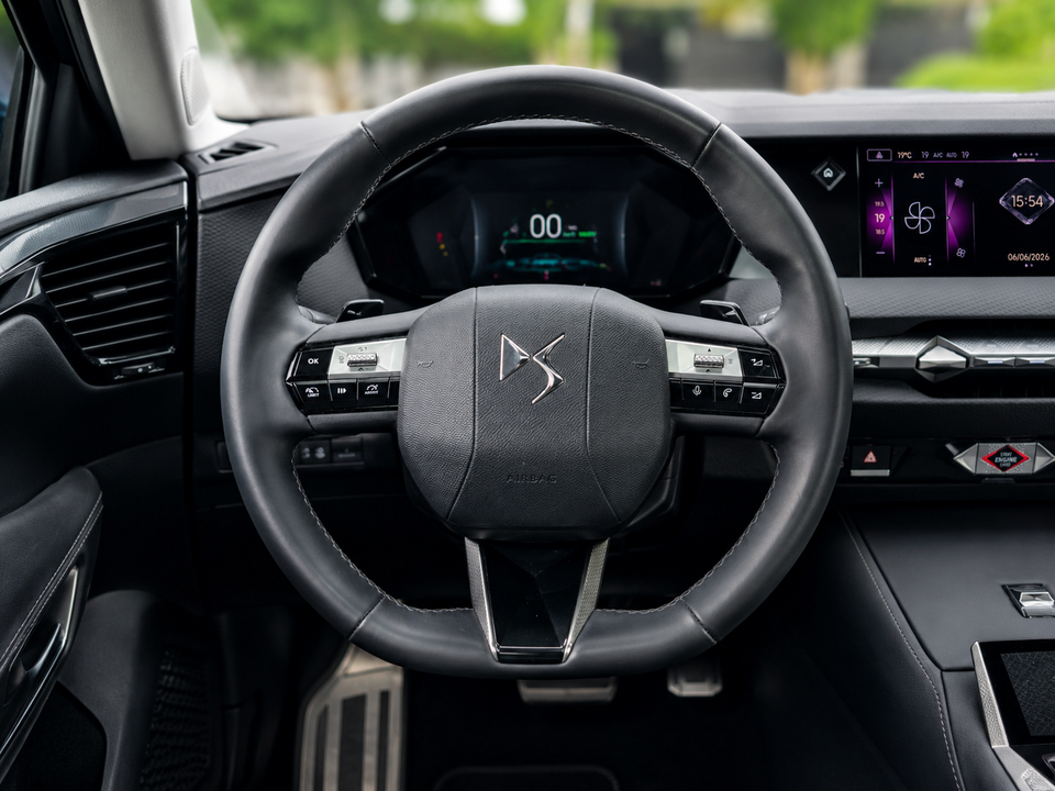 DS DS 4 1,6 E-Tense Rivoli EAT8 5d
