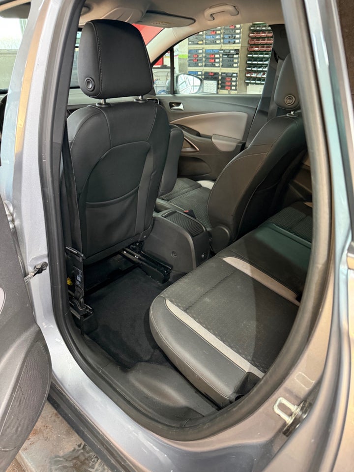 Opel Crossland X 1,2 T 110 Impress 5d