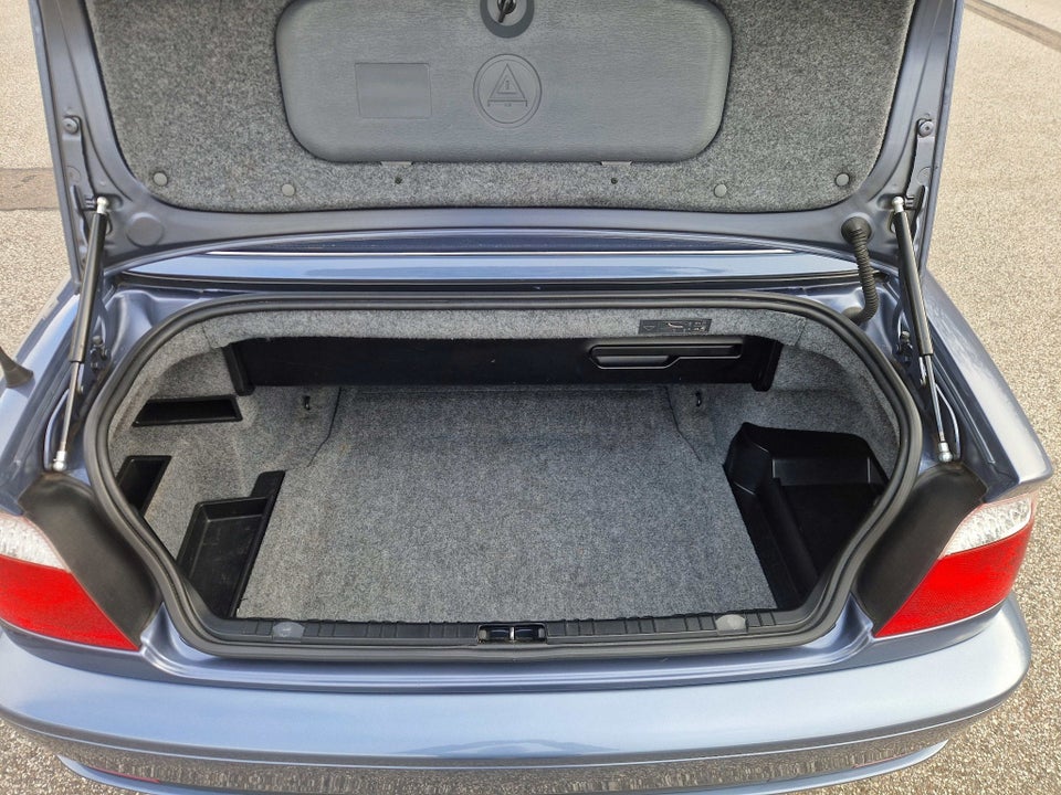 BMW 330Ci 3,0 Cabriolet Steptr. 2d