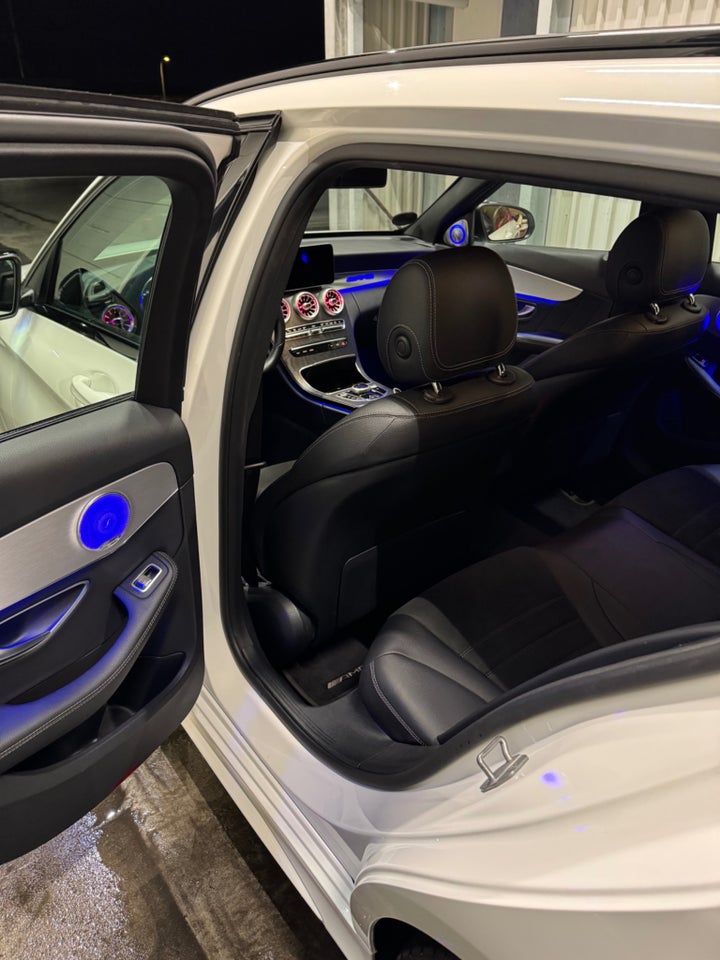 Mercedes C220 d 2,0 AMG Line stc. aut. 5d