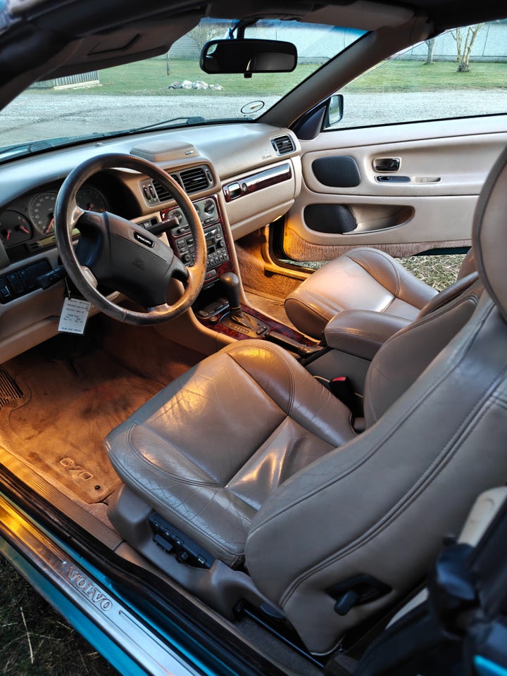 Volvo C70 2,4 T Coupé aut. 2d