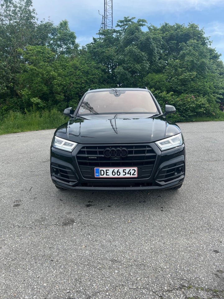 Audi Q5 2,0 TFSi 252 S-line quattro S-tr. 5d