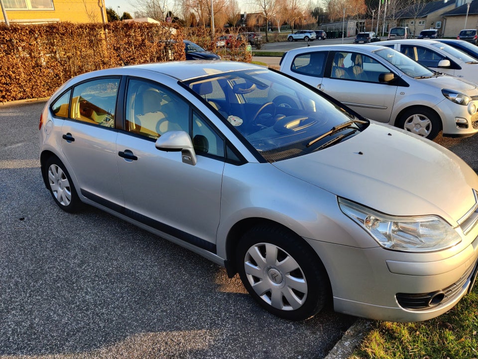 Citroën C4 1,6 16V 5d