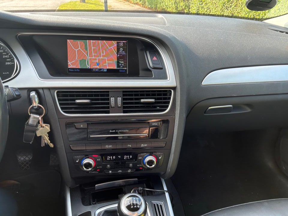 Audi A4 1,8 TFSi 120 S-line Avant 5d
