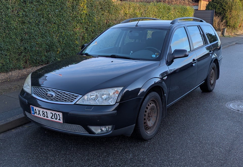 Ford Mondeo 1,8 125 Ambiente stc. 5d