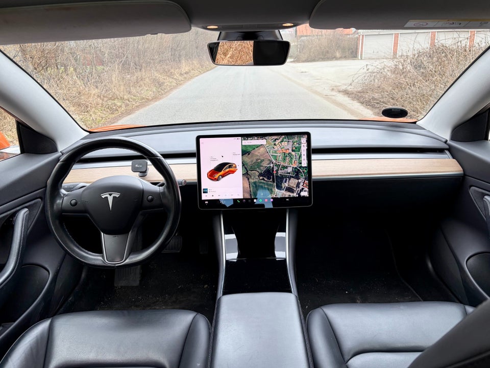 Tesla Model 3 Long Range AWD 4d