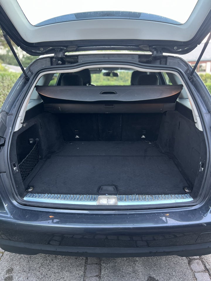 Mercedes C220 2,2 BlueTEC Business stc. aut. 5d
