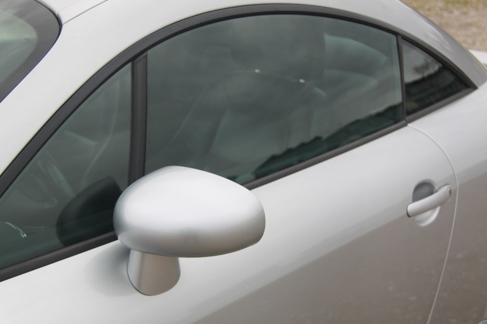 Audi TT 1,8 T 225 Coupé quattro 2d