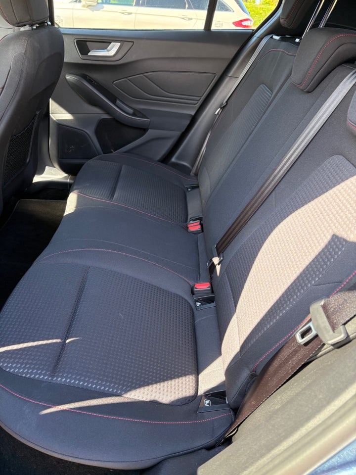 Ford Focus 1,5 EcoBoost ST-Line aut. 5d
