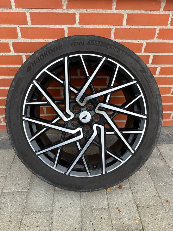 Ford Mustang Mach-E 98 GT Extended Range AWD 5d