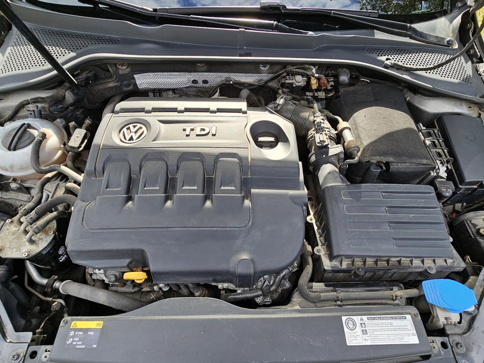 VW Golf VII 1,6 TDi 105 Comfortline Variant DSG BM 5d