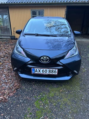 Toyota Aygo 1,0 VVT-i x-touch 5d