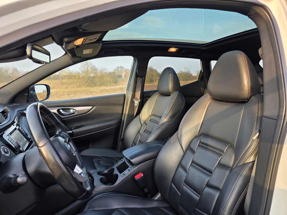 Nissan Qashqai 1,6 dCi 130 Tekna X-tr. 5d