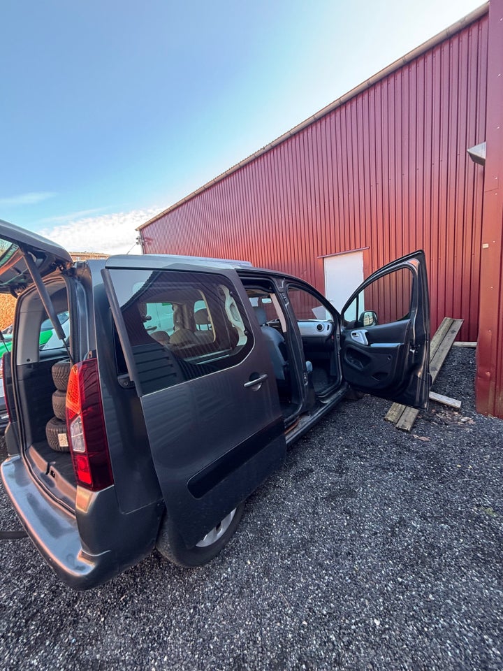 Citroën Berlingo 1,6 HDi 92 Seduction 5d