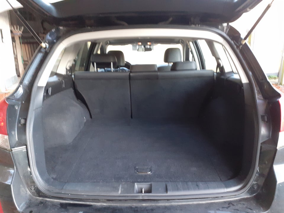 Subaru Outback 2,5i CVT AWD 5d