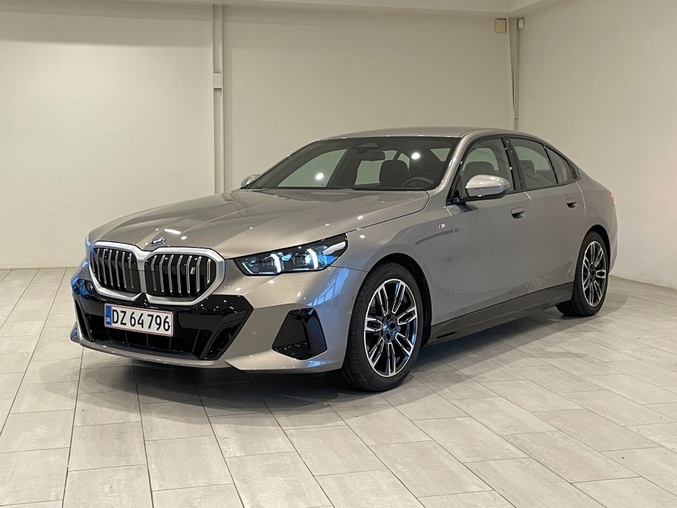 BMW i5 eDrive40 M-Sport 4d