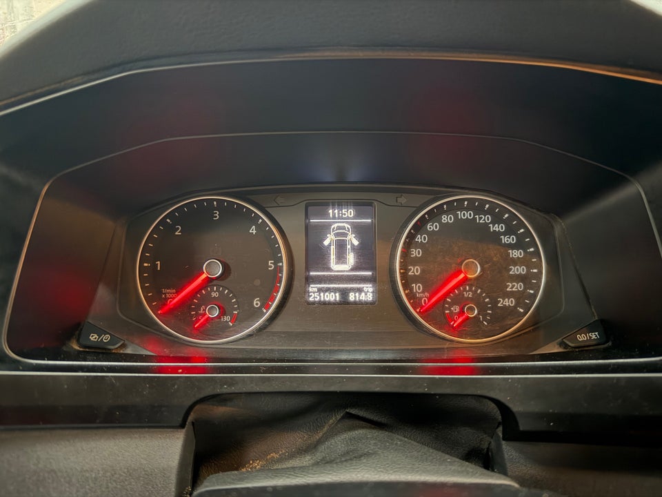 VW Transporter 2,0 TDi 180 Kassevogn DSG 4Motion kort