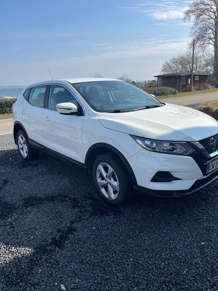 Nissan Qashqai 1,3 Dig-T 140 Visia 5d