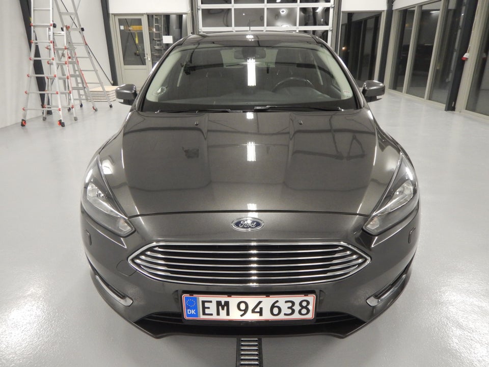 Ford Focus 1,5 SCTi 150 Titanium stc. 5d