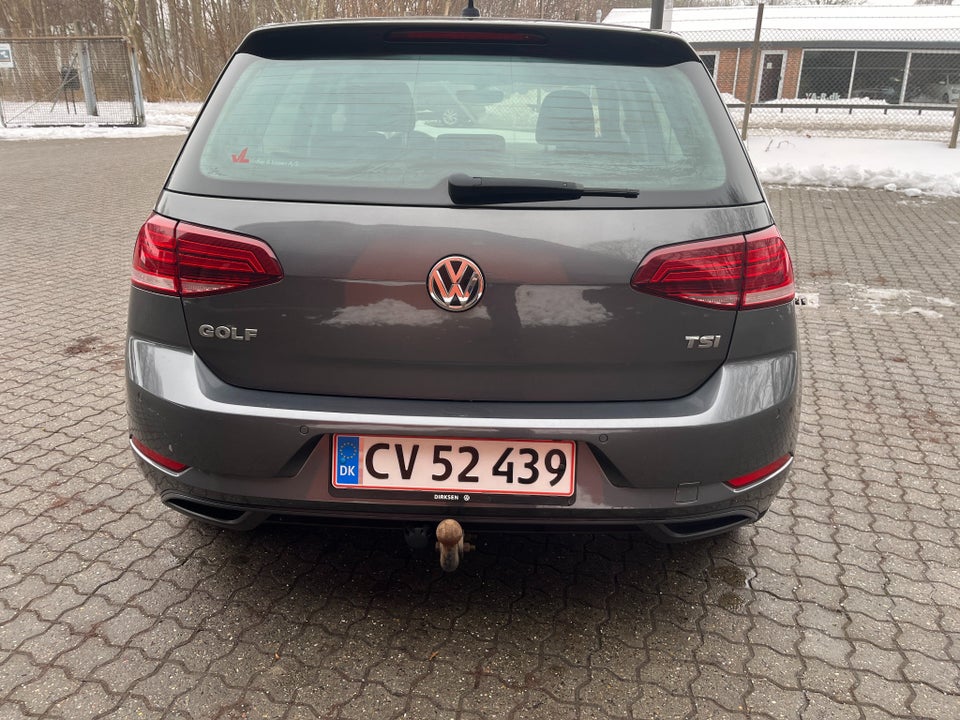 VW Golf VII 1,0 TSi 85 Trendline 5d