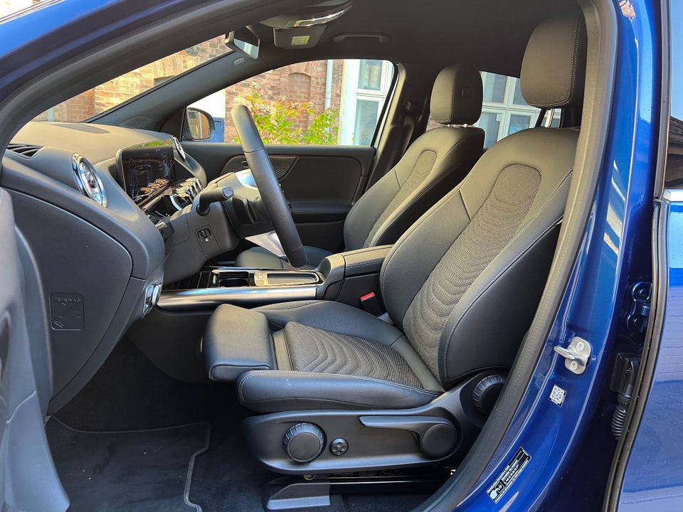 Mercedes EQA250 Progressive 5d