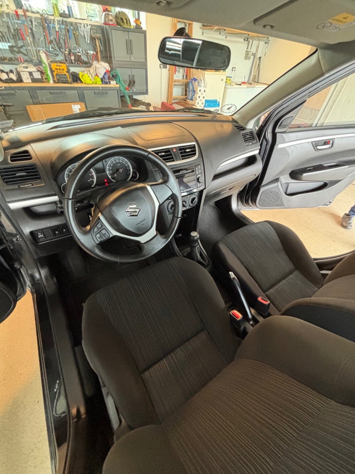 Suzuki Swift 1,2 Dualjet Comfort 5d