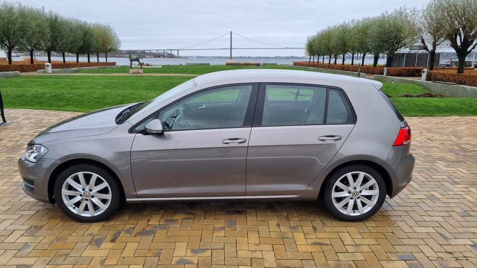 VW Golf VII 1,4 TSi 125 Trendline DSG BMT 5d